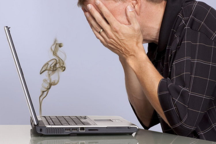 Laptop Kalian Panas? Ini Beberapa Cara Agar Suhunya Lebih Adem