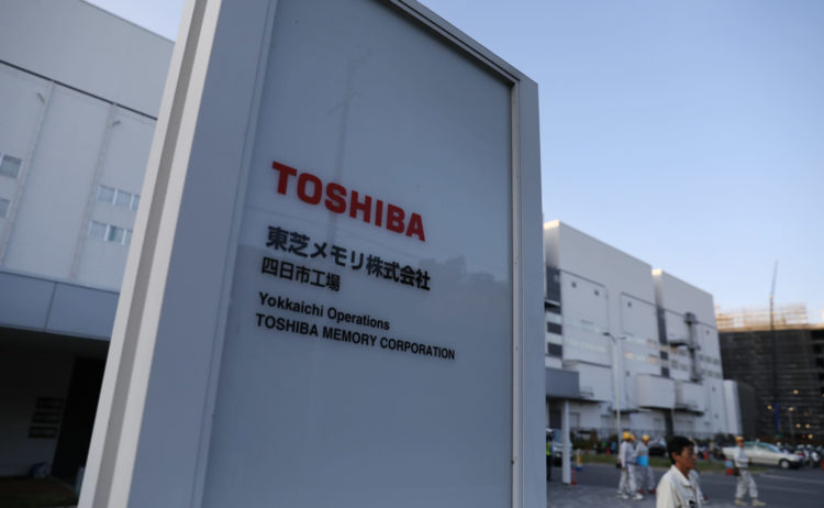 Setelah 35 Tahun, Toshiba Hengkang Dari Bisnis Laptop