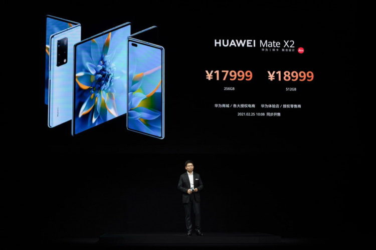 Huawei Luncurkan Smartphone Flagship Lipat seri Mate X2 dengan Harga Fantastis