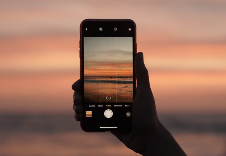 Ini Dia 8 Ponsel dengan Kamera Terbaik Saat Ini!