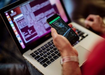 Kenali tanda HP disadap untuk mencegah hal yang tidak diinginkan