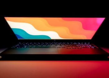 Segera dirilis tahun ini, cek dulu bocoran laptop Realme terbaru