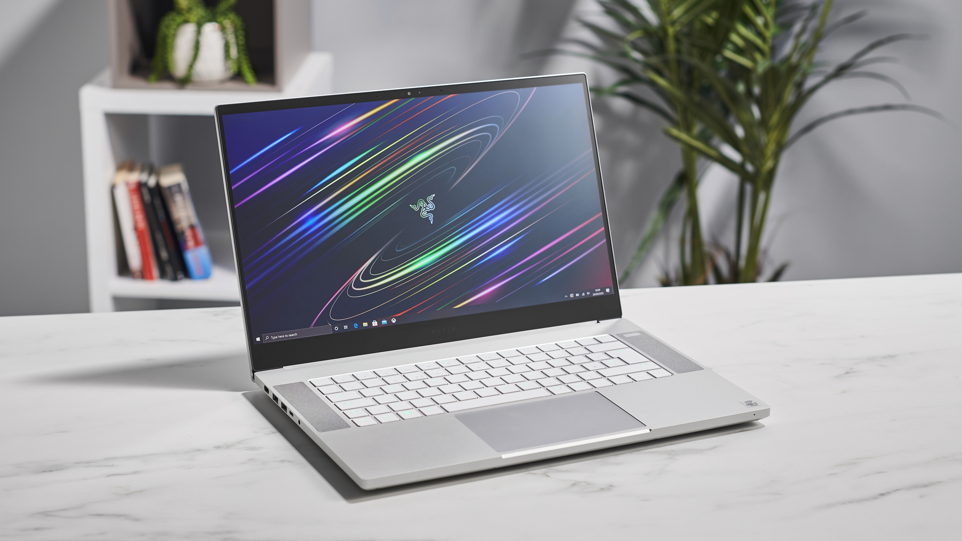 Razer Blade 15 Studio Edition, laptop desain grafis terbaik 2021