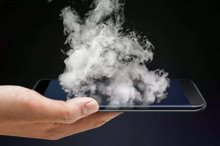 Tips Cegah Overheat Saat Main Mobile Game