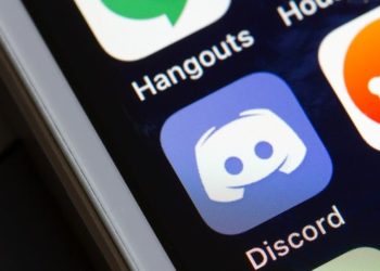 keluar dari channel discord