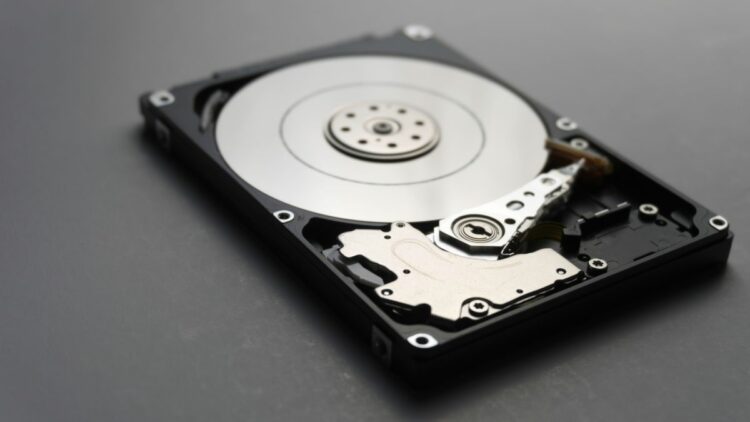 Cara instal HDD baru di PC