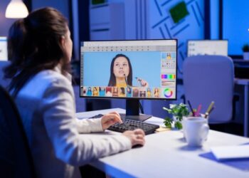 Mau Coba Adobe Illustrator Gratis? Begini Caranya!