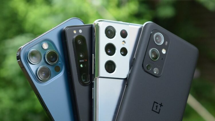 Ini Pentingnya Membersihkan Kamera Ponsel Secara Rutin!