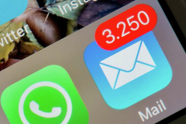 Cara Mendownload Email dari Gmail di Desktop dan HP