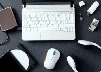 7 Aksesoris Laptop Wajib Anda Dimiliki, Cek di Sini!