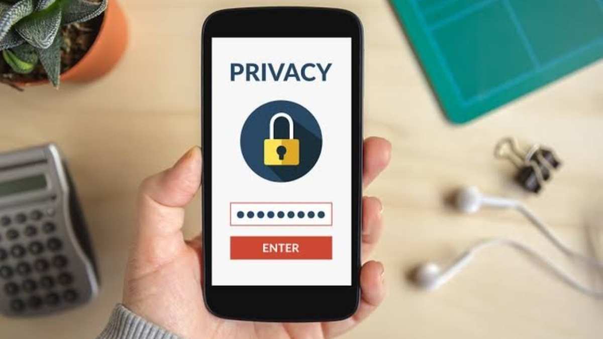 membersihkan HP dari penipuan online