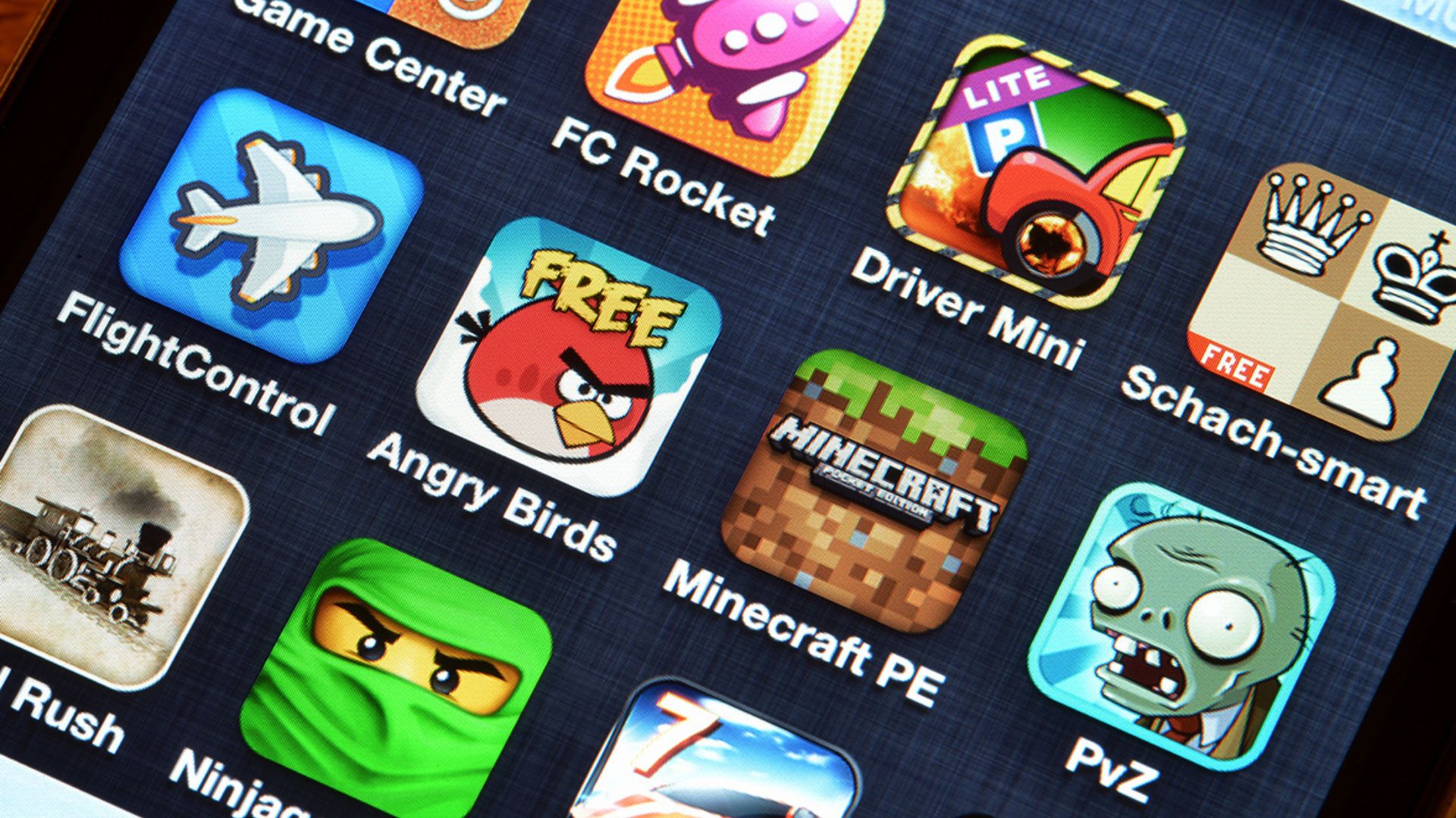 Aplikasi Pembuat Game