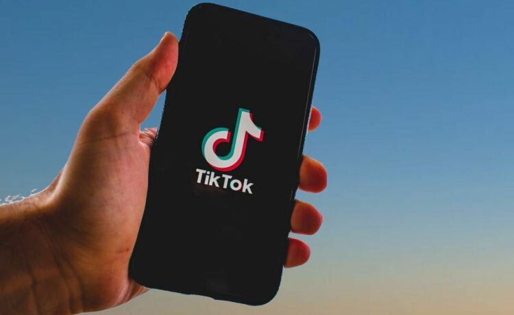Tips Agar Tidak Terlihat Online di TikTok Dengan Mudah!