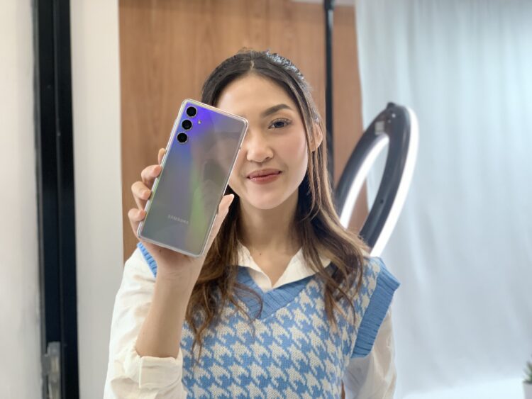 Samsung Galaxy M54 5G Hadir Dengan Baterai JUMBO 6000 mAh!