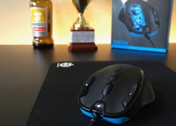 Logitech G300s