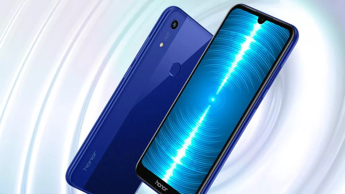 Dua unit HP Huawei 1 Jutaan berwarna biru cerah, satu menghadap ke belakang menunjukkan sensor sidik jari, dan satu lagi menyala dengan tampilan visual gelombang.