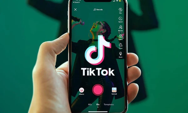 Cara menyelamatkan video TikTok yang dimute