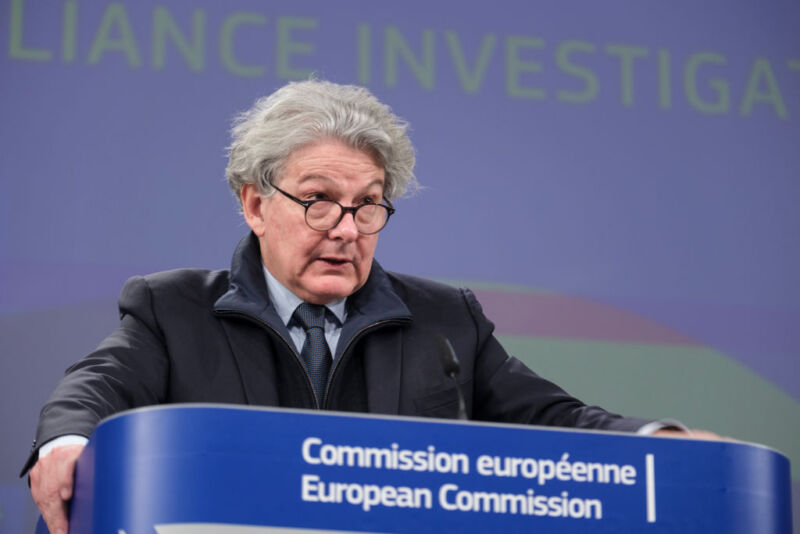 Apple Lagi-Lagi Dicurigai Masih Melanggar DMA Uni Eropa Meskipun Telah Mengeluarkan Kebijakan Baru di App Store Uni Eropa!