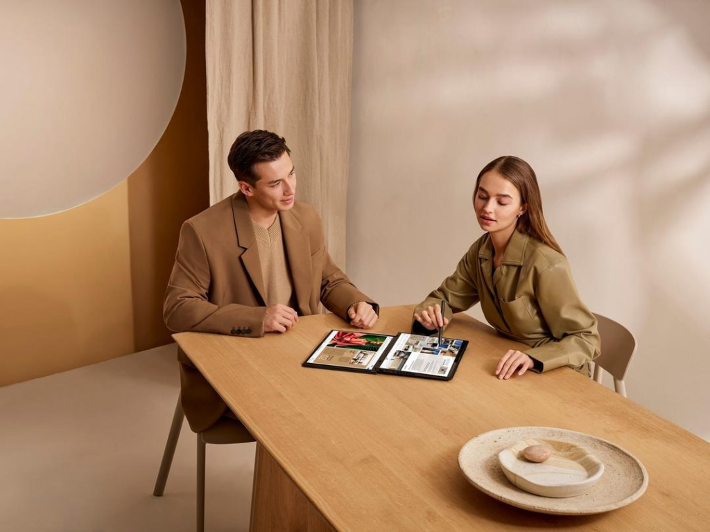 ASUS Zenbook DUO Hadir dengan Intel Core Ultra 9 Processor