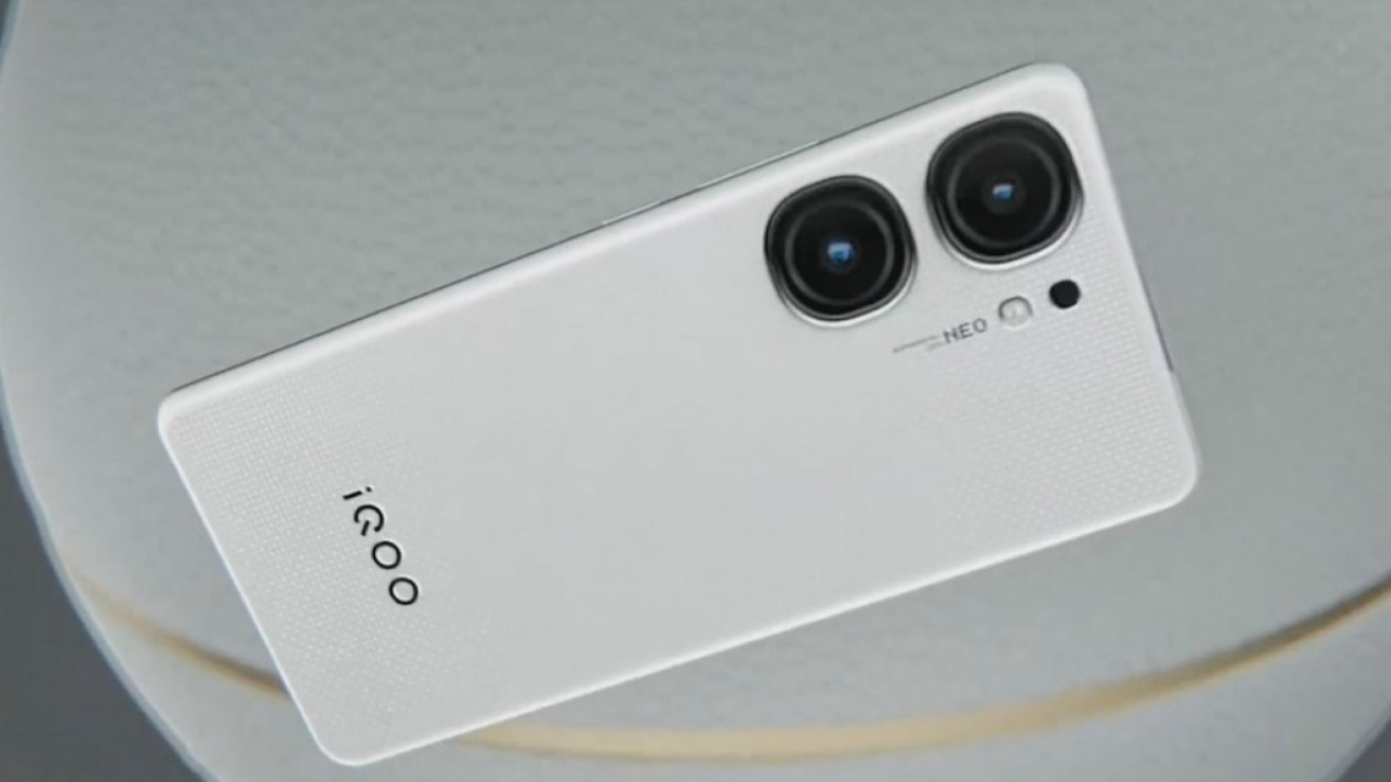 iQOO Neo 9S Pro Plus