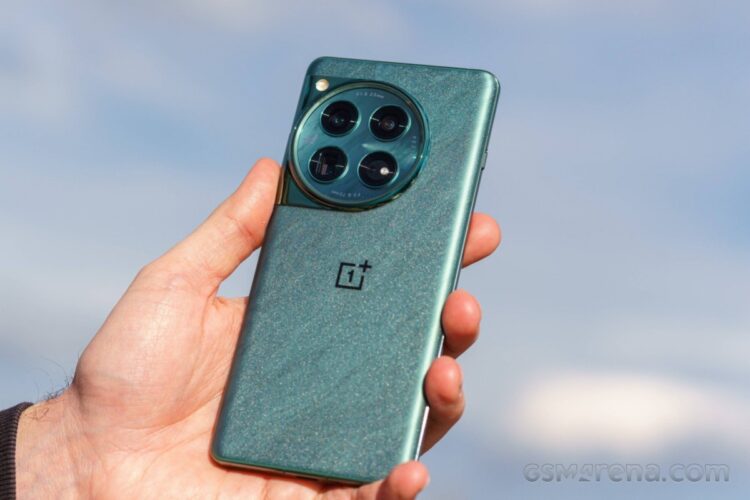 OnePlus Ace 5 Segera Meluncur, Ini Dia Spesifikasinya!