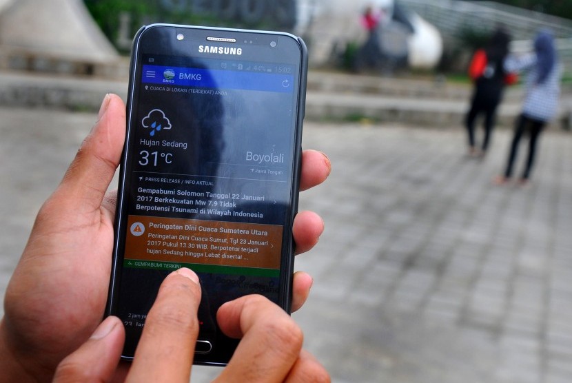 aplikasi prakiraan cuaca