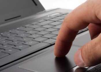 kursor laptop bergerak