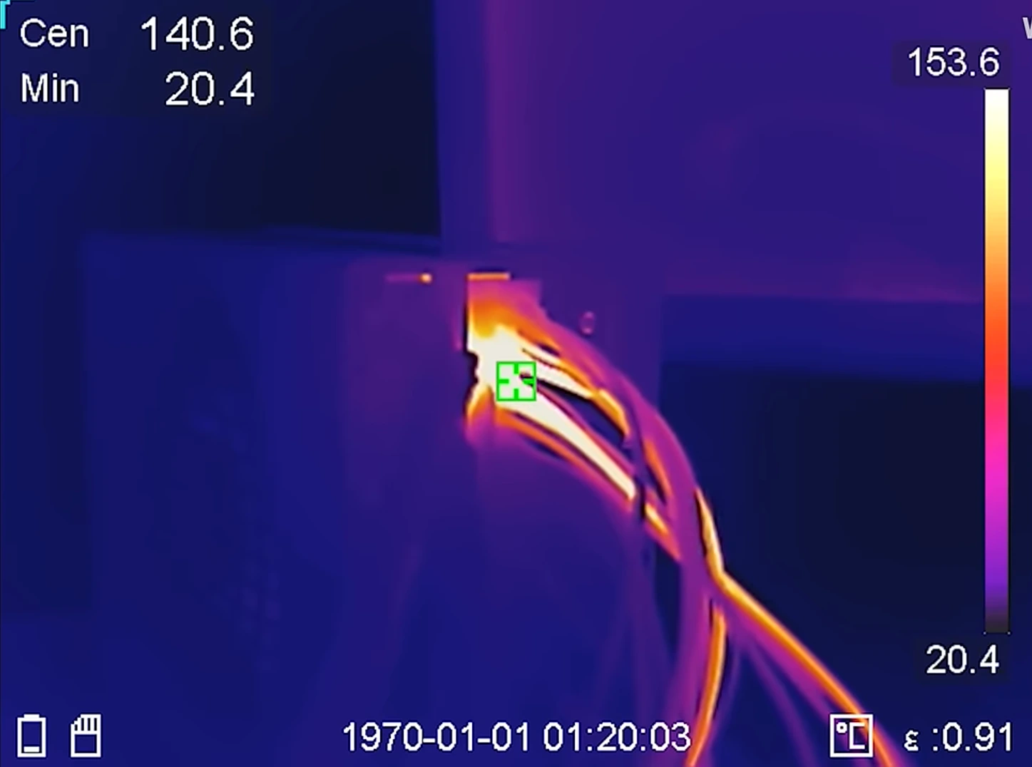 Konektor 12VHPWR Terbakar