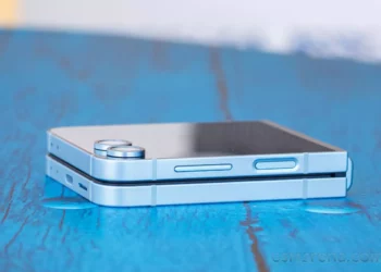 Samsung Galaxy Z Flip7