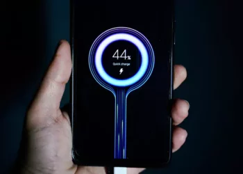 fast charging 67 Watt