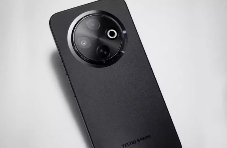 Tecno Spark 40 Pro