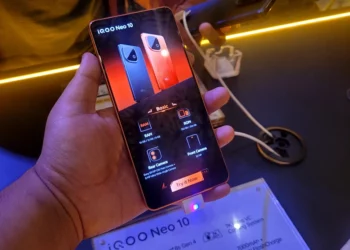 iQOO Z10 dan Neo 10 Hadir di Indonesia, Cetak Rekor MURI Lewat Baterai Monster 7300 mAh!
