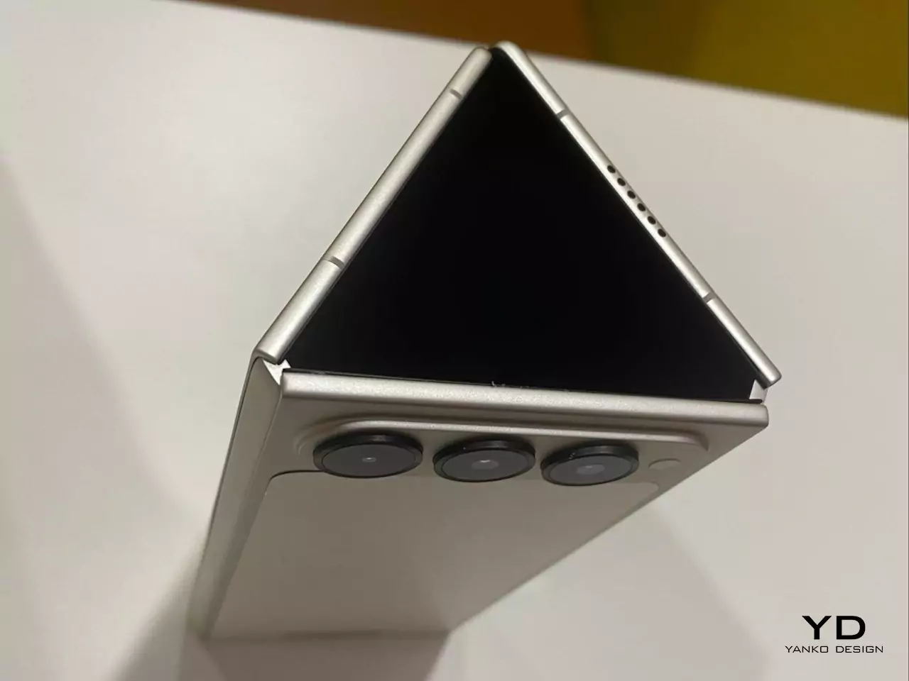 Phantom Ultimate G Fold