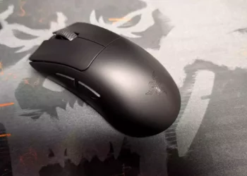 DeathAdder V4 Pro