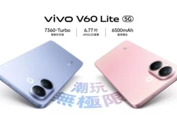 Poster peluncuran resmi vivo V60 Lite dalam dua varian warna, menyoroti spesifikasi kunci seperti chipset 7360-Turbo dan baterai raksasa 6500mAh.