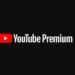 Seorang pengguna sedang menonton video di laptop dengan opsi kecepatan putar 2x, 3x, dan 4x terlihat di layarnya, menunjukkan fitur baru YouTube Premium.