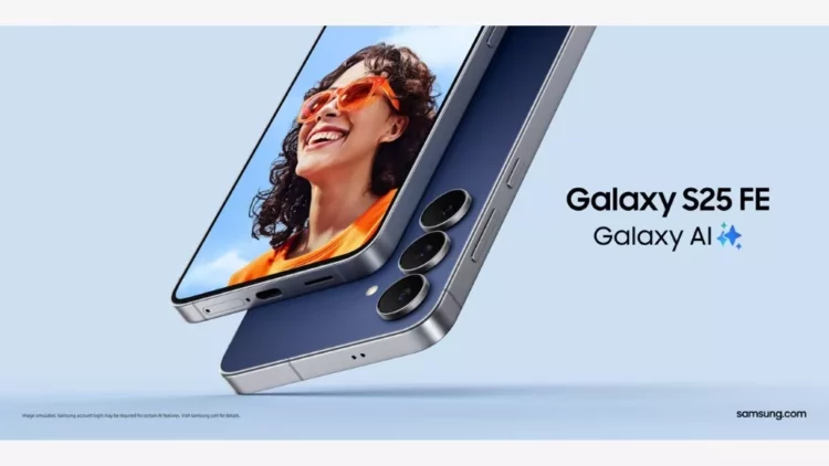 Banner iklan Samsung Galaxy S25 FE berwarna biru, menonjolkan fitur Galaxy AI dengan wanita tersenyum di layar.