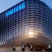 Gedung kantor pusat Samsung yang modern, sebagai ilustrasi berita laba Samsung yang meroket ke level tertinggi berkat ledakan AI.