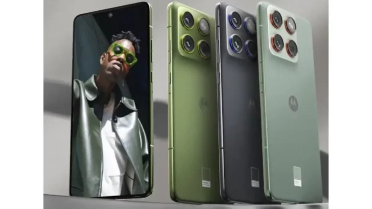 Render promosi Motorola Edge 70 yang menampilkan desain ultra-tipis dari berbagai sudut dalam beberapa pilihan warna Pantone, termasuk hijau dan abu-abu, dengan layar depan yang menyala.