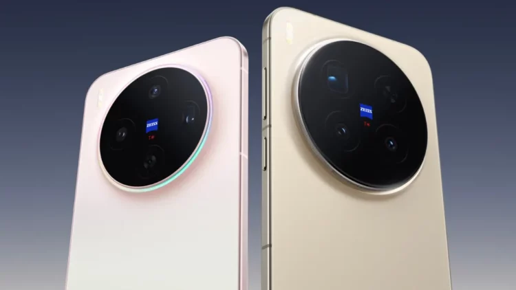 Dua smartphone dari seri Vivo X300, menampilkan modul kamera Zeiss besar yang menjadi andalan Vivo X300 Pro dengan sensor telefoto 200MP.