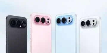 Empat smartphone Honor 500 Series dalam varian warna berbeda (hitam, pink, biru, putih), menunjukkan pilihan warna yang menarik.