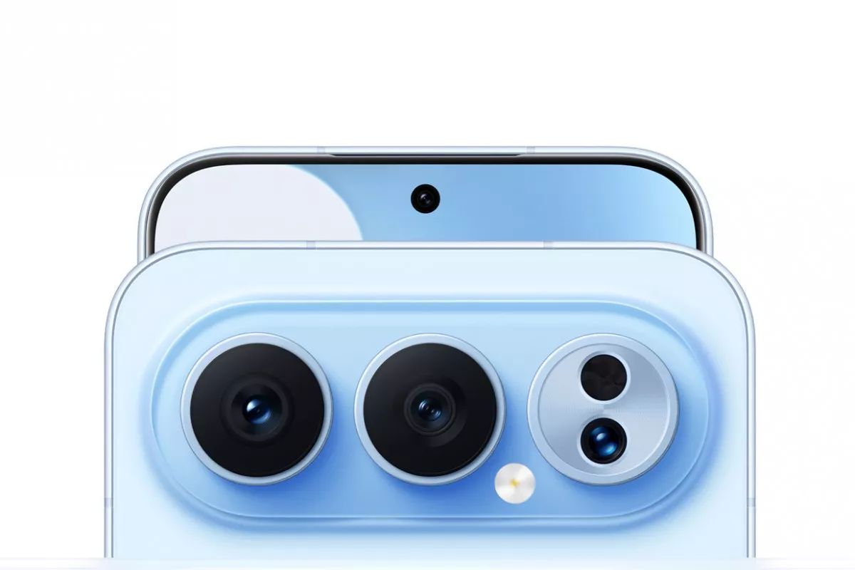 Tampilan close-up modul kamera belakang Honor 500 Series berwarna biru muda, menonjolkan konfigurasi kamera.