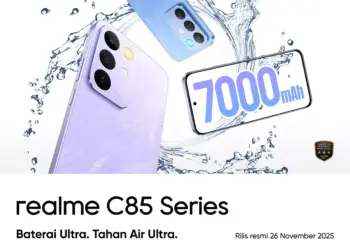 Tampilan belakang smartphone Realme C-Series berwarna biru dengan desain garis-garis yang futuristik.