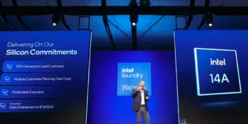 Presentasi keynote Intel Foundry yang memperkenalkan node proses Intel 14A sebagai strategi utama untuk menarik pelanggan eksternal dan ambisi menjadi raja chip dunia.
