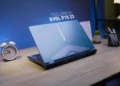 Laptop gaming Colorful Evol P15 23 di atas meja, menjadi fokus utama untuk artikel review deal terbaik 2025.