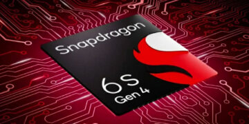 Perbandingan fitur antara Snapdragon 6s 4G Gen 2 dan Snapdragon 4 Gen 4, ditunjukkan di atas render ponsel yang transparan.