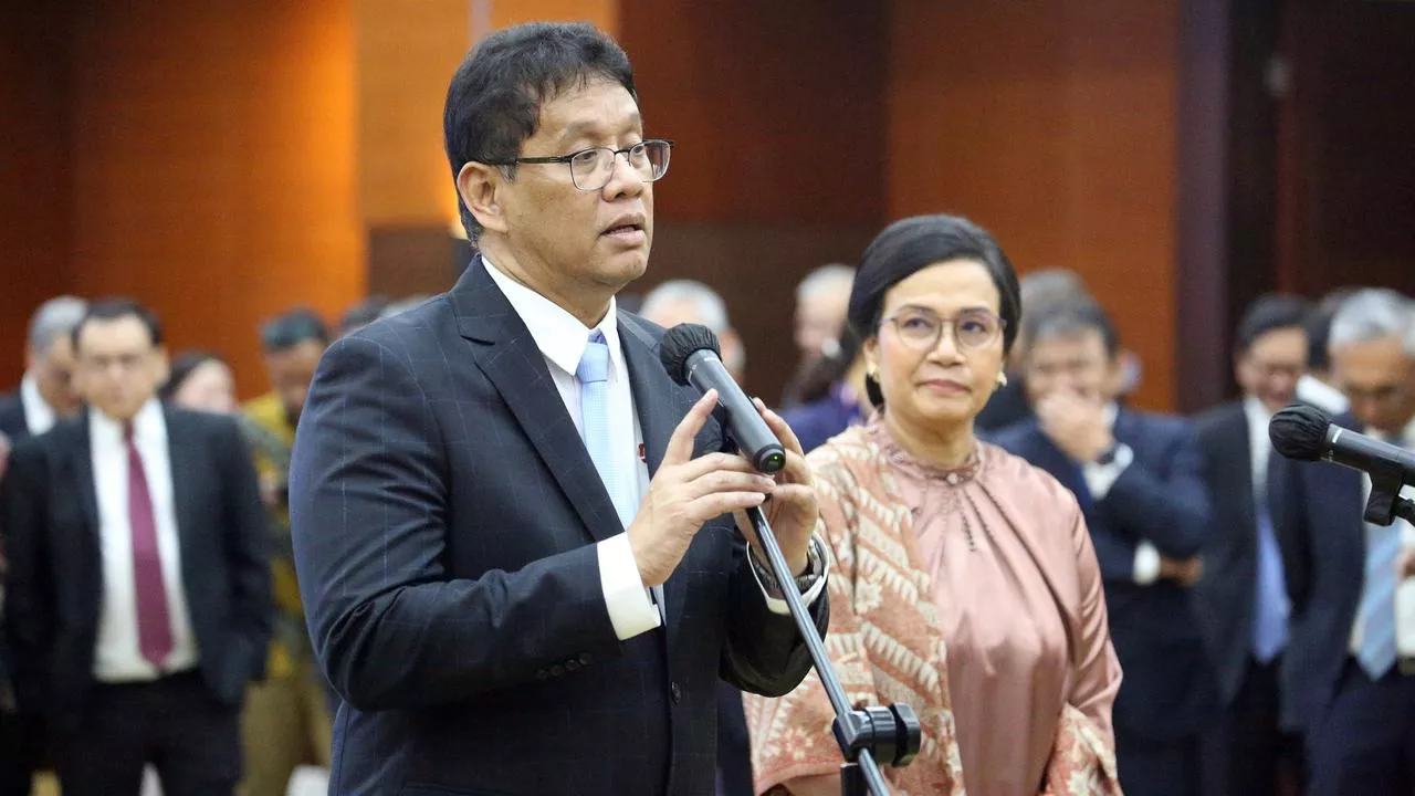 Sosok wanita muda yang berbicara/berpose, menyiratkan isu yang menarik perhatian publik luas di media sosial dan internet.