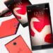 Smartphone Jolla Phone dengan latar belakang teknologi, menyimbolkan sistem operasi baru yang canggih dan memiliki performa tinggi.