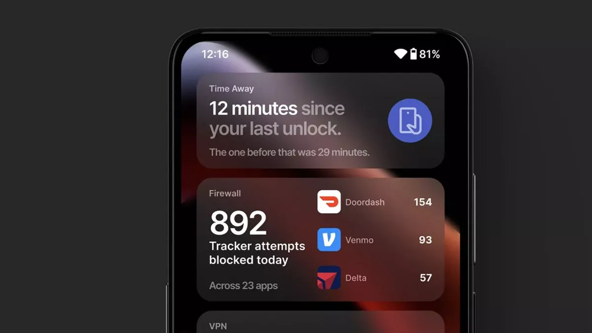 Tampilan layar depan HP produksi Indonesia dengan antarmuka modern yang mendukung aplikasi global seperti Google Search dan widget produktivitas lainnya.