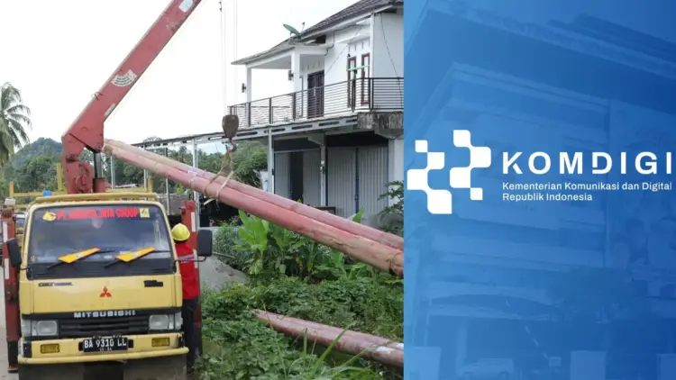 Kolase foto upaya perbaikan infrastruktur fisik BTS dan logo Komdigi dalam rangka pemulihan jaringan komunikasi Sumbar melalui Starlink gratis dan perbaikan menara.